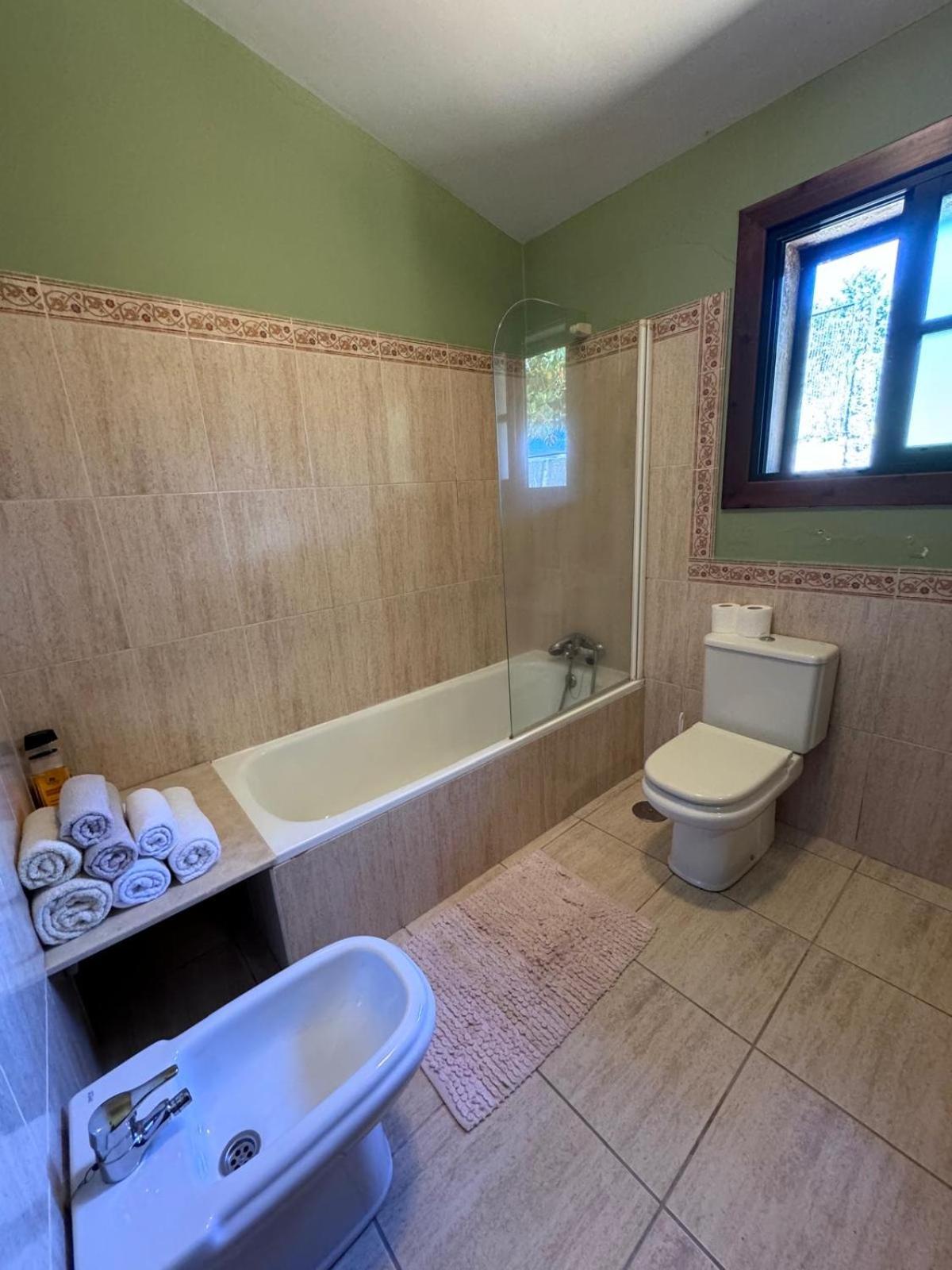 Casa 2 Habitaciones Con Piscina Y Cenador Al Aire Libre Понтеведра Екстер'єр фото